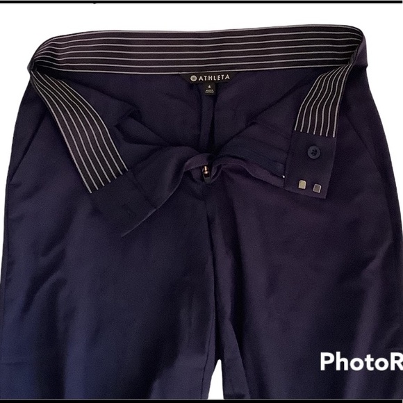 Athleta Navy Blue Tribeca Size 4 Rare Mid Rise Semi-Fitted Crop Pants - Picture 3 of 9
